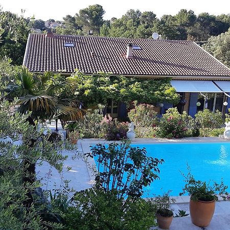 Chambres D'Hotes- Piscine, Spa, Tennis Belcodene Exterior photo