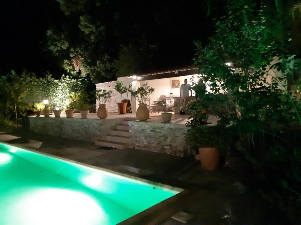 Chambres D'Hotes- Piscine, Spa, Tennis Belcodene Exterior photo